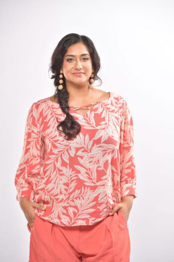 Ladies Resort Top with Criss Cross Sweetheart Neckline