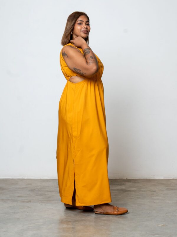 Ladies Resort Dress - Image 3