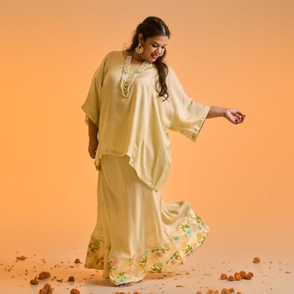 Ladies Exclusive Skirt